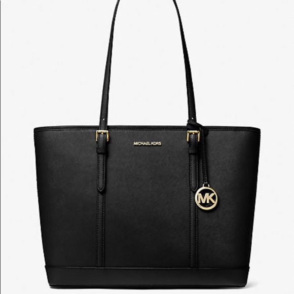 See new listing - Picture 2 of 12